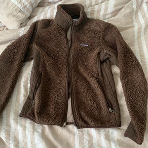 Brown “teddy bear” Patagonia jacket